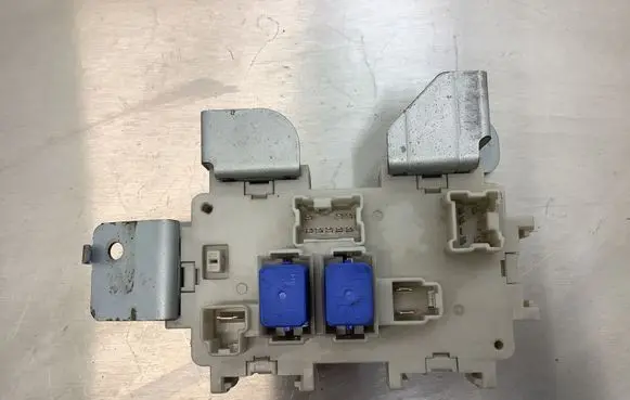 Nissan Murano Z50 Fuse box set PPT254P5