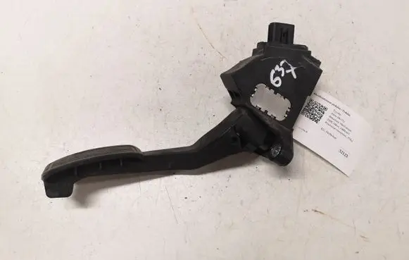 Toyota Yaris Accelerator throttle pedal 781100D010 07334A 48436925377