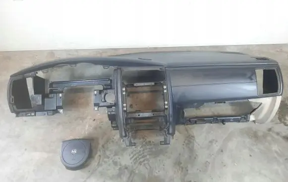 Dodge Charger Airbag set with panel 