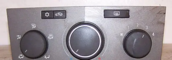 Opel Zafira B Climate control unit 13269411