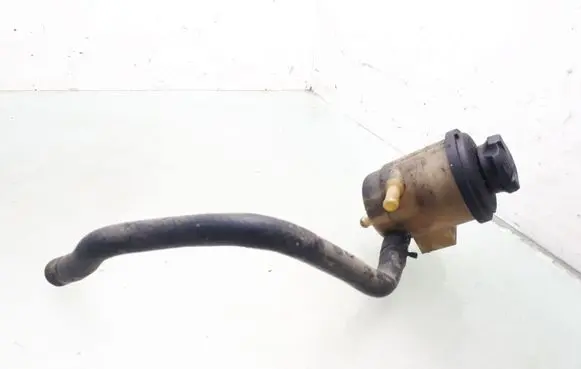 Hyundai Santa Fe Power steering fluid tank/reservoir 5717626000