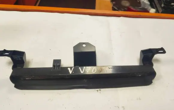 Volvo V70 Third/center stoplight 30678549 16511100