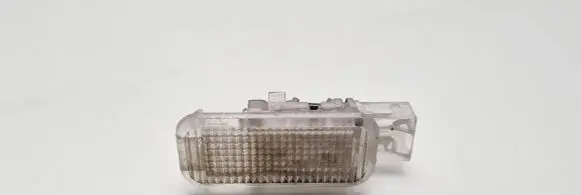 Volkswagen PASSAT B5 Other interior light 3B0947415