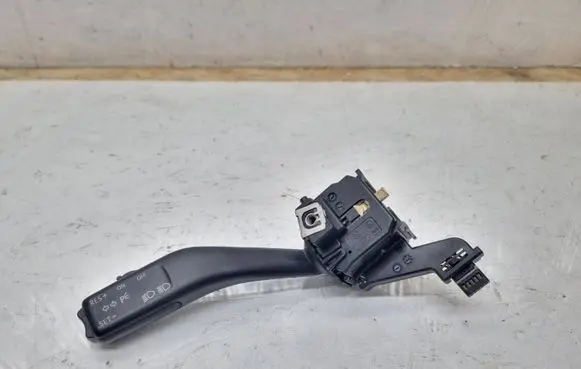 Volkswagen Golf Plus Indicator stalk 1K0953513A