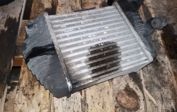 Audi A6 S6 C6 4F Intercooler radiator 4F0145806T