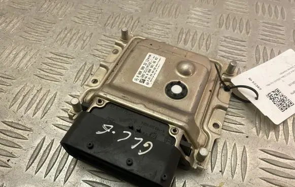 Mercedes-Benz GLC X253 C253 Adblue control unit A0009003313