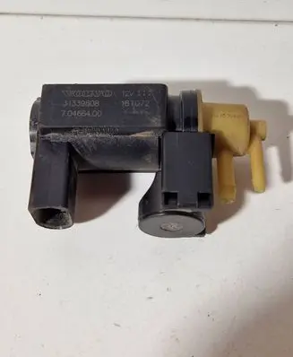 Volvo XC60 Turbo solenoid valve 31339808 18T072 70466400