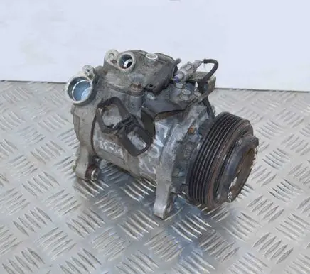 BMW 5 F10 F11 Air conditioning (A/C) compressor (pump) 9225703