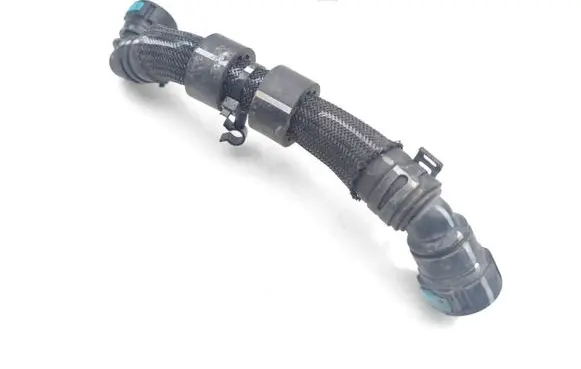 Land Rover Range Rover Evoque L551 Engine coolant pipe/hose