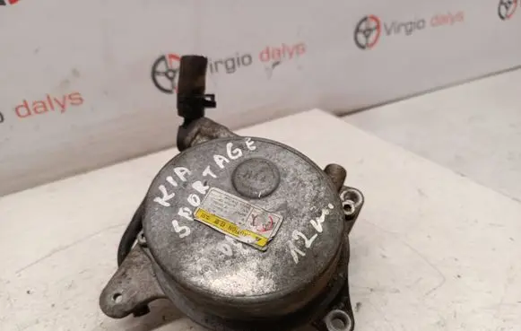 KIA Sorento Vacuum pump 288102f000