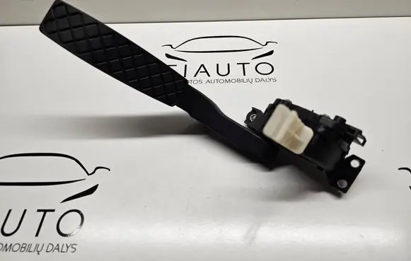 Audi Q7 4L Accelerator throttle pedal 7L0723507D 6PV008026