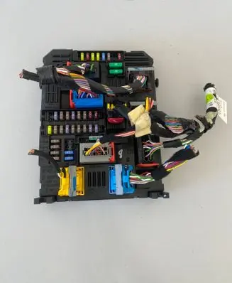 Peugeot 2008 II Engine ECU kit and lock set BSIEL3CEM00 9853735880 3362243622