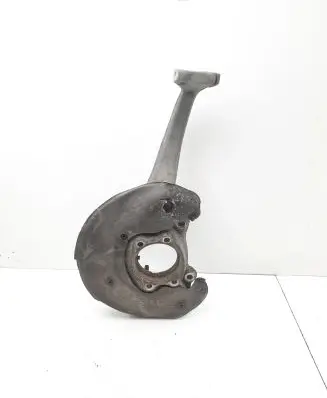 Front wheel hub