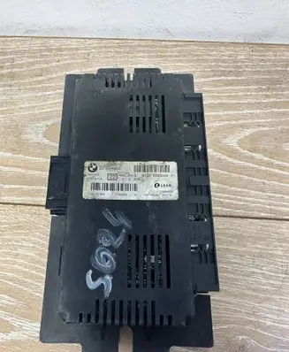 BMW 3 E90 E91 Light module LCM 9383045