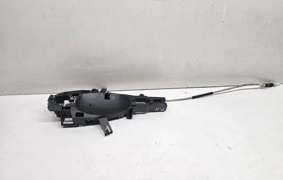 BMW X6 M Front door exterior handle/bracket 
