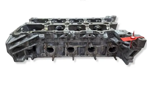 Renault Kadjar Engine head S27635796 32420223R