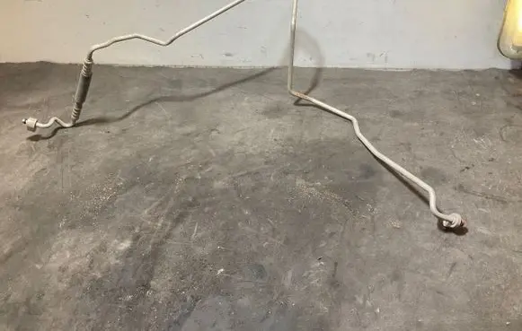 Air conditioning (A/C) pipe/hose