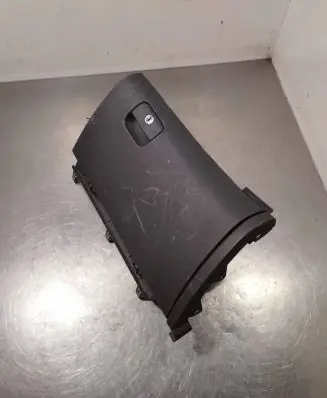 Hyundai i30 Glove box 2R84540000