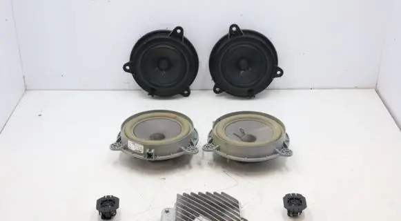 Renault Captur Audio system kit 754324509