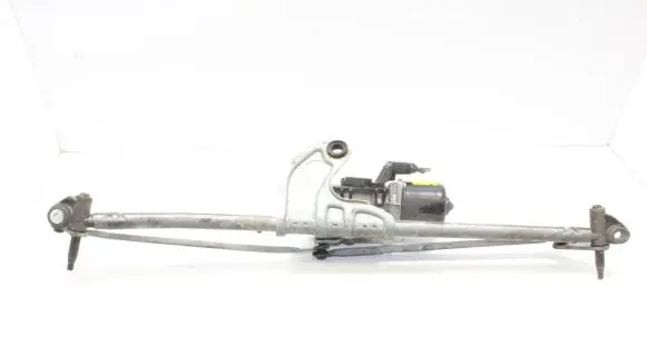 Mini One - Cooper Clubman R55 Front wiper linkage and motor 53555304 8377427