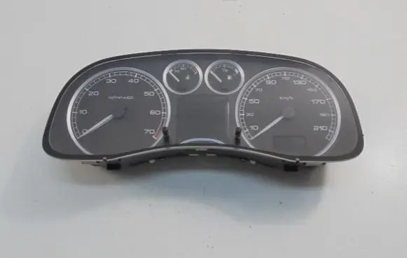 Speedometer (instrument cluster)