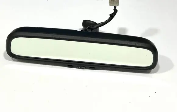 Rear view mirror (interior)