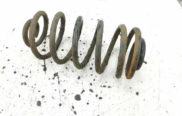 Opel Astra J Rear coil spring