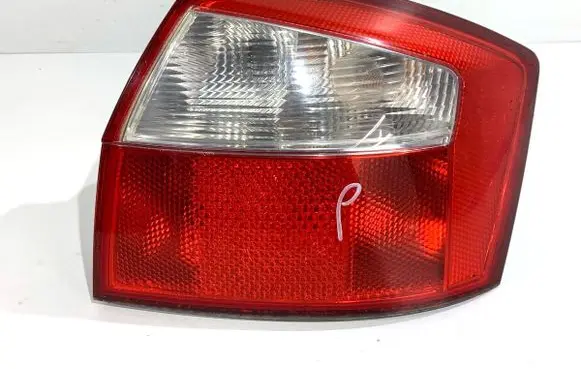 Audi A4 S4 B6 8E 8H Rear/tail lights 8E0945096