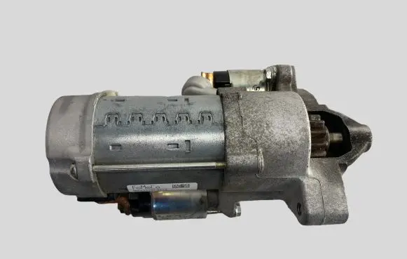 Ford Kuga II Starter motor MS4380000270 Q9K3B
