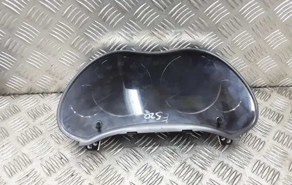 Toyota Avensis T250 Speedometer (instrument cluster) 8380005b30c