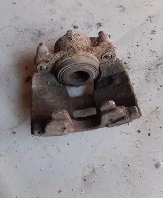 Opel Vectra C Front brake caliper