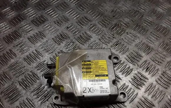 Toyota Avensis T250 Airbag control unit/module 215955102 8917005220
