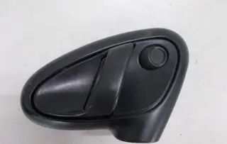 Citroen Xsara Picasso Front door interior handle 