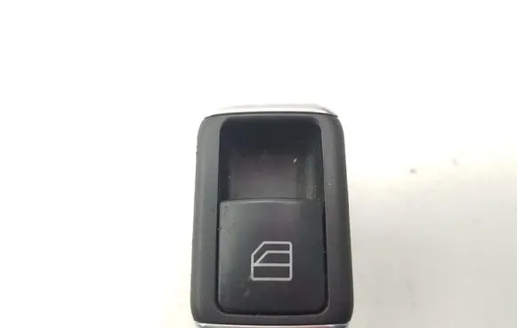 Mercedes-Benz C W204 Electric window control switch A2049055502