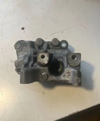 Land Rover Freelander 2 - LR2 Engine mounting bracket 9656597780