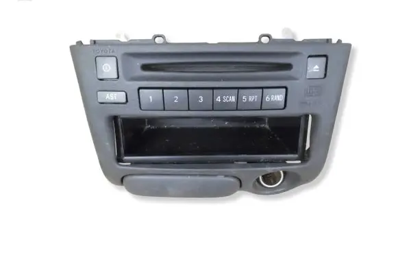 Toyota Yaris Radio/CD/DVD/GPS head unit 8612052390 501106