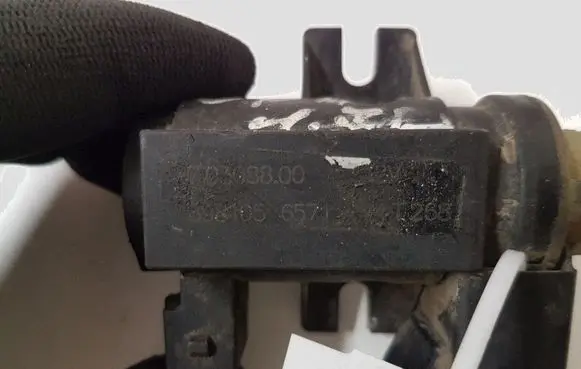 Opel Astra H Turbo solenoid valve 70308800