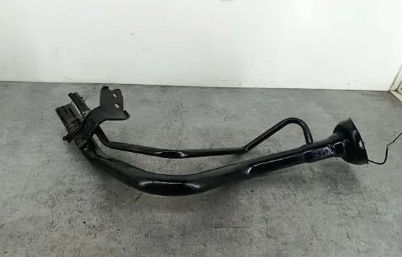 Nissan Primera Fuel tank filler neck pipe 