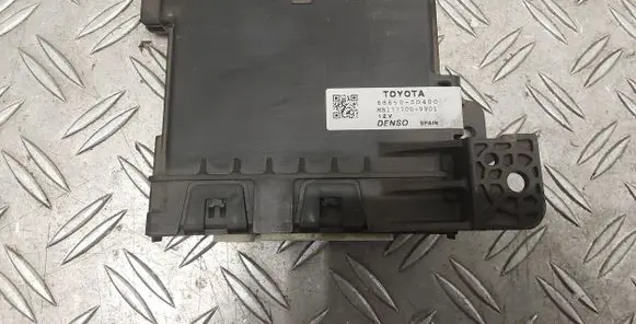 Toyota Yaris Climate control unit 886500D400