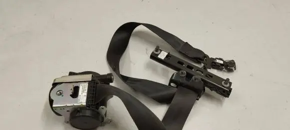 Volvo XC60 Front seatbelt 39841644 039841644 P039841644