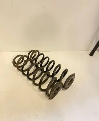 Volkswagen PASSAT B8 Rear coil spring 3Q0511115