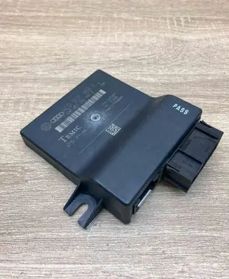 Audi A8 S8 D3 4E Gateway control module 4E0907468E 4E0910468B