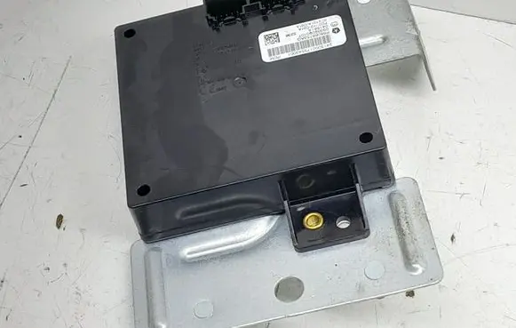 Lancia Voyager Keyless (KESSY) go control unit/module P68068753AG