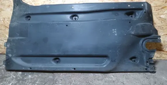 Volkswagen Golf VII Center/middle under tray cover 5Q0825201R