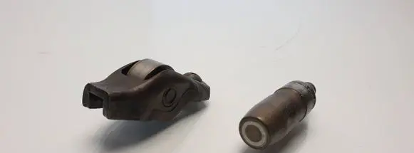 Lincoln Town Car Other cylinder head part 