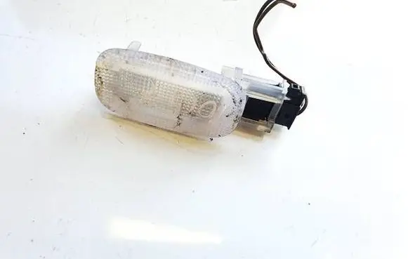 Mercedes-Benz E W211 Other interior light a2118203801