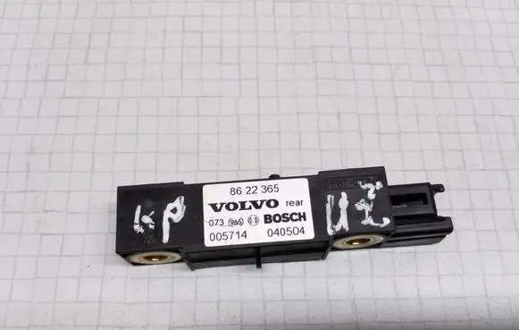 Volvo V70 Airbag deployment crash/impact sensor 8622365 005714 040504