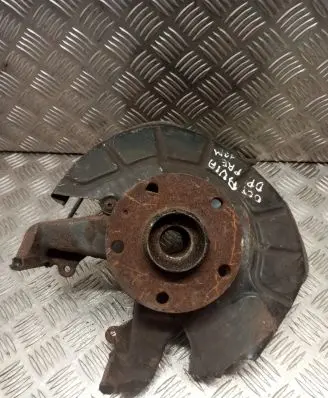 Skoda Octavia Mk2 (1Z) Front wheel hub