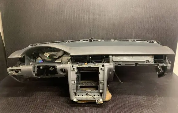 Volkswagen Phaeton Dashboard