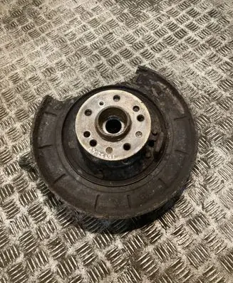 Mercedes-Benz ML W164 Rear wheel hub 1643500808 A1643500808